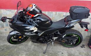 Kawasaki Ninja  400cc, año 2022