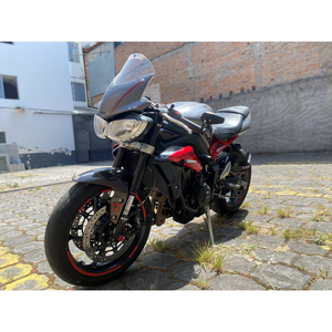 TRIUMPH  | ST 675R | 2015